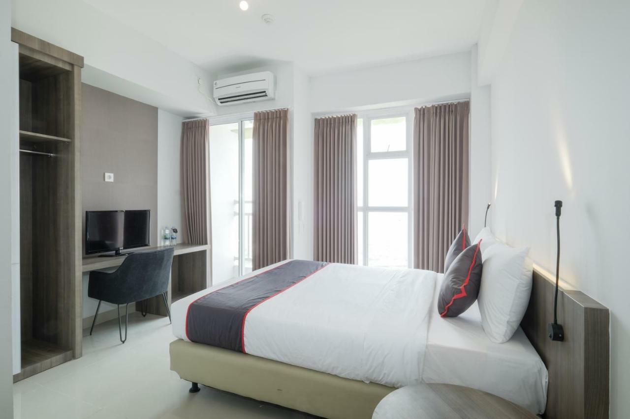 Collection O 15 Taman Melati Merr Surabaya Exterior photo
